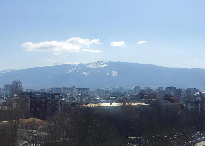 Mountain View Apartment