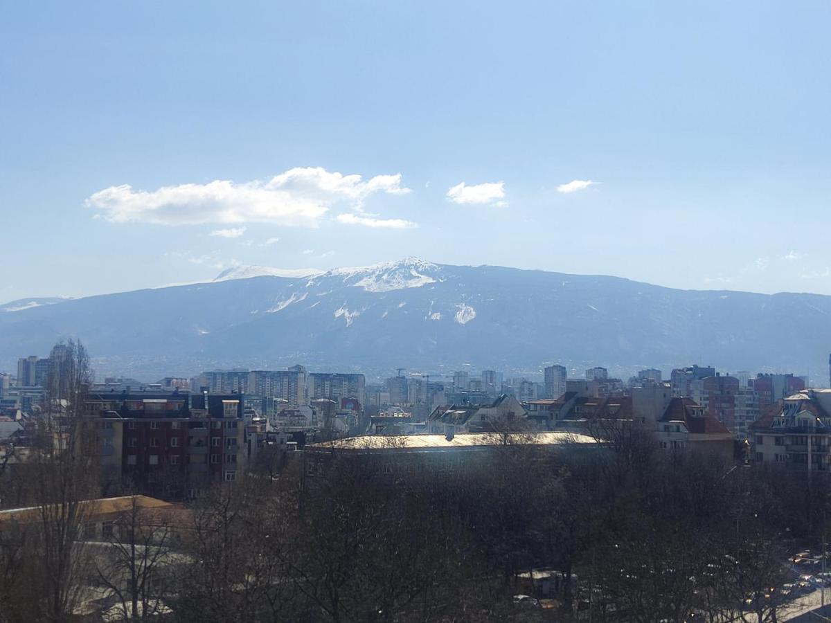 Mountain View Apartment Sofia