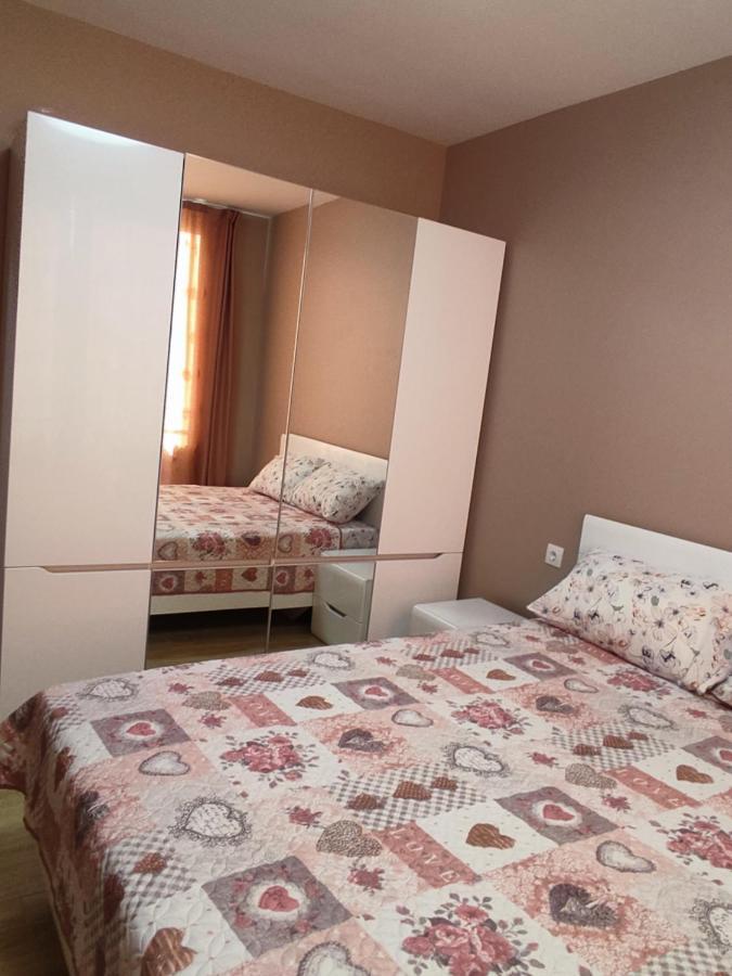Mountain View Apartment Sofia