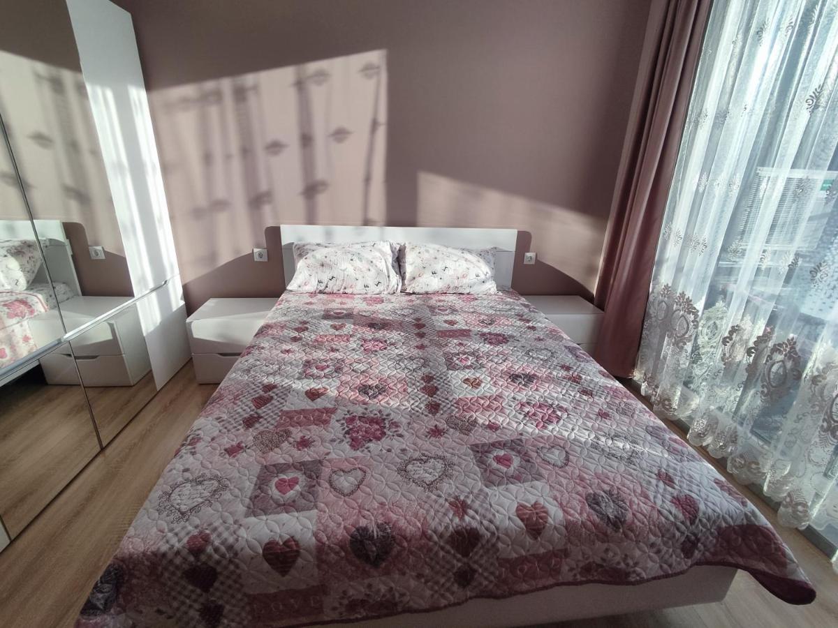 Mountain View Apartment Sofia